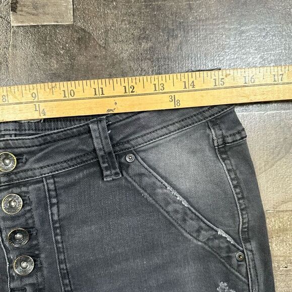 Free People Women’s Size 4 Mid Rise Jeans Black Relaxed Distressed Stretch - Picture 2 of 10